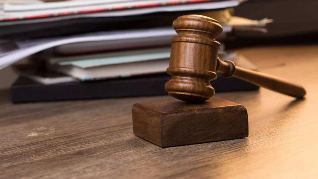 老人將房產遺贈保姆，法院判決無效的法律解析